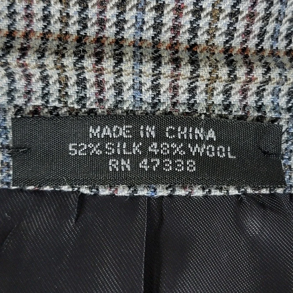 Jones New York Men's Sport Coat Three Button Gray Houndstooth Silk Wool Size 40L